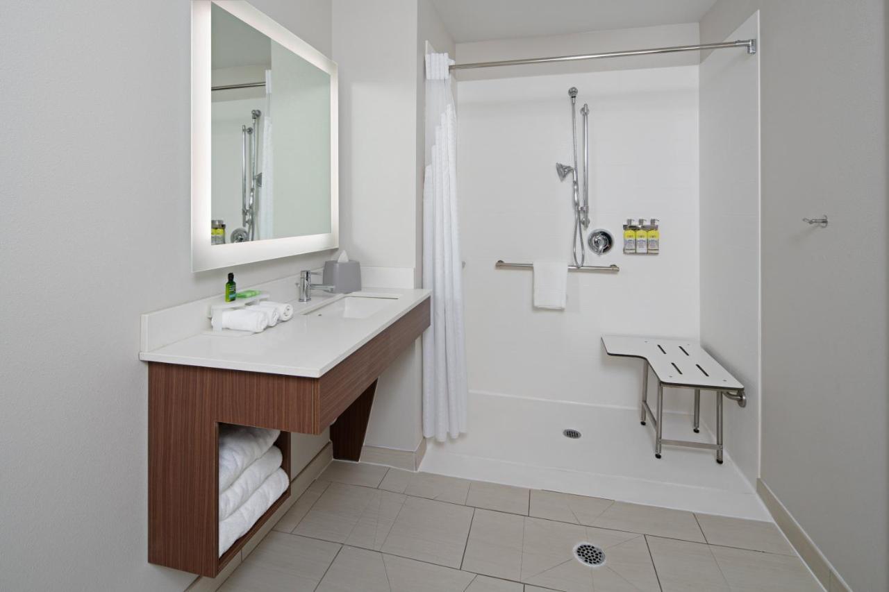 Holiday Inn Express Seattle - Sea-Tac Airport By Ihg Ситак Экстерьер фото